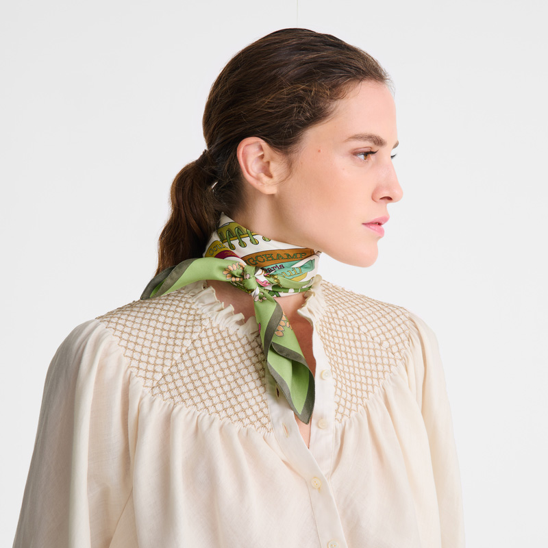 Bufandas Longchamp In the Vegetable Garden Silk scarf 70 Mujer Laurel | LC-SLDJ0874